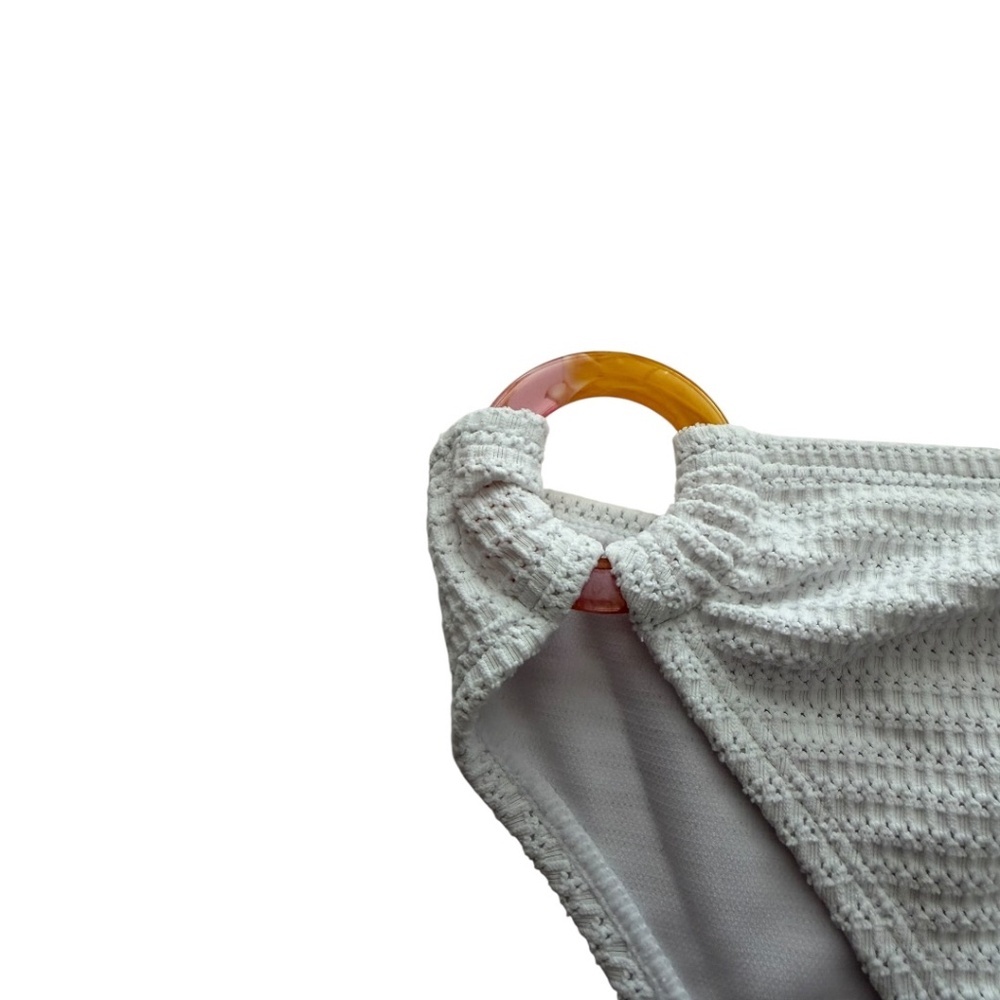 Cabana del Sol White Textured Ring Detail Bikini Set - Picture 7 of 11